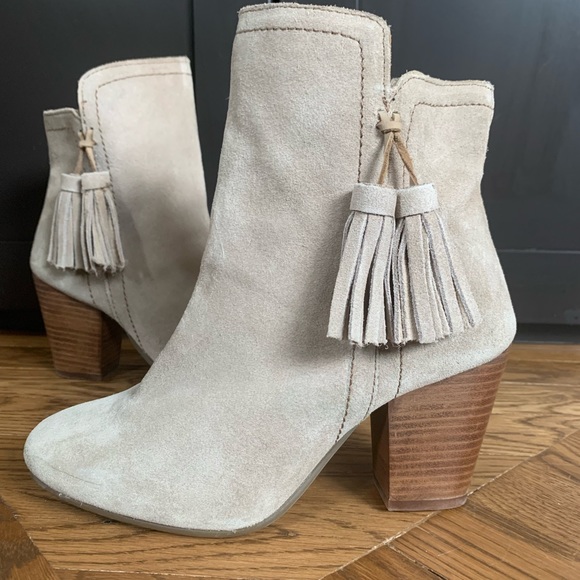 Hush Puppies Suede Tassel Boots Size 6.5 - Picture 3 of 6